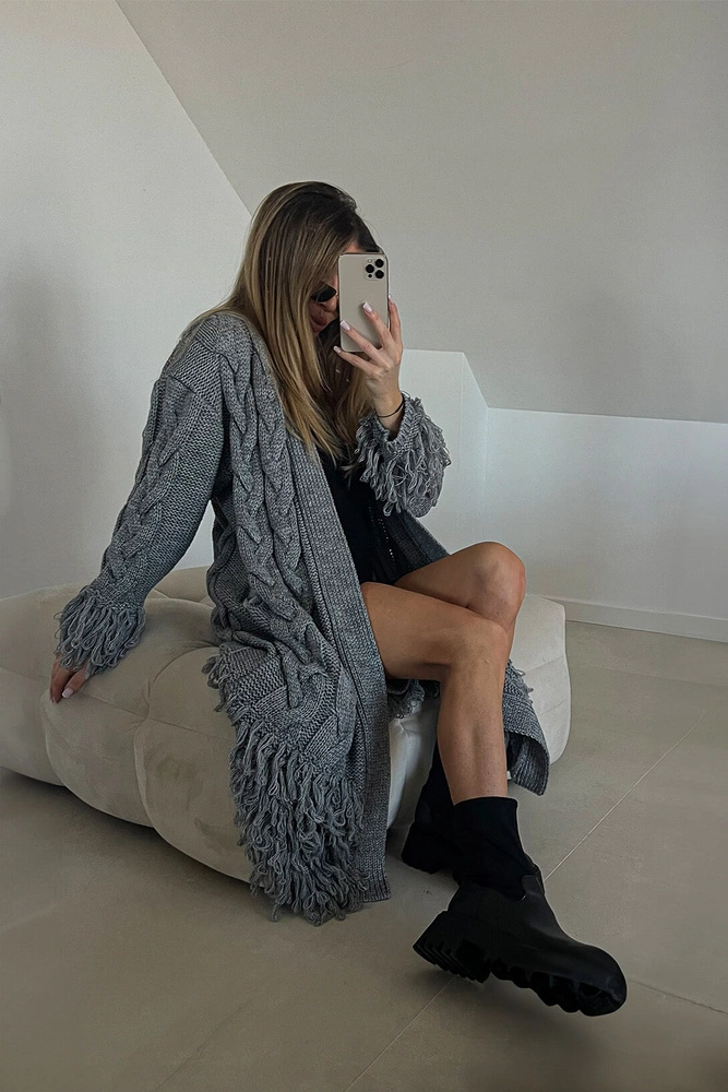Sheila - Damski Kardigan szary z frędzlami maxi 'Fringe Grey'